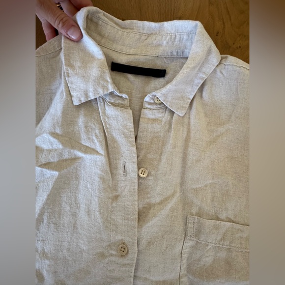 Jenni Kayne Linen Button Up and Short Set - Picture 4 of 5